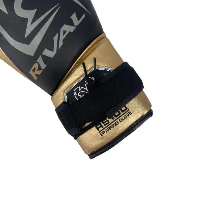 Lace up KING Pro Boxing